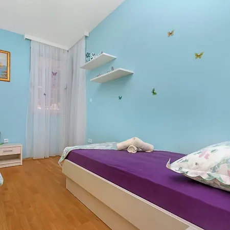 Marko Lejlighed Makarska